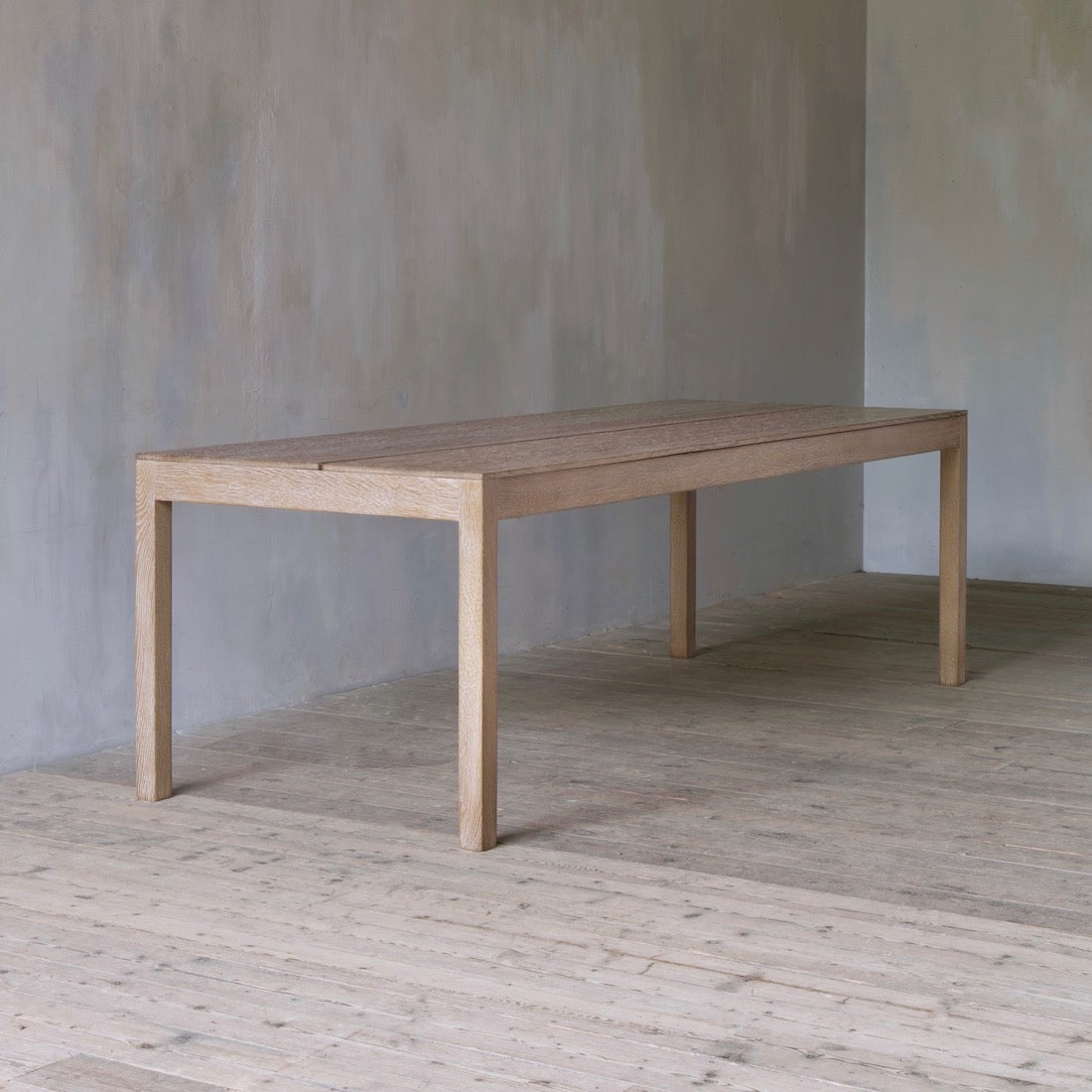 The articulate table